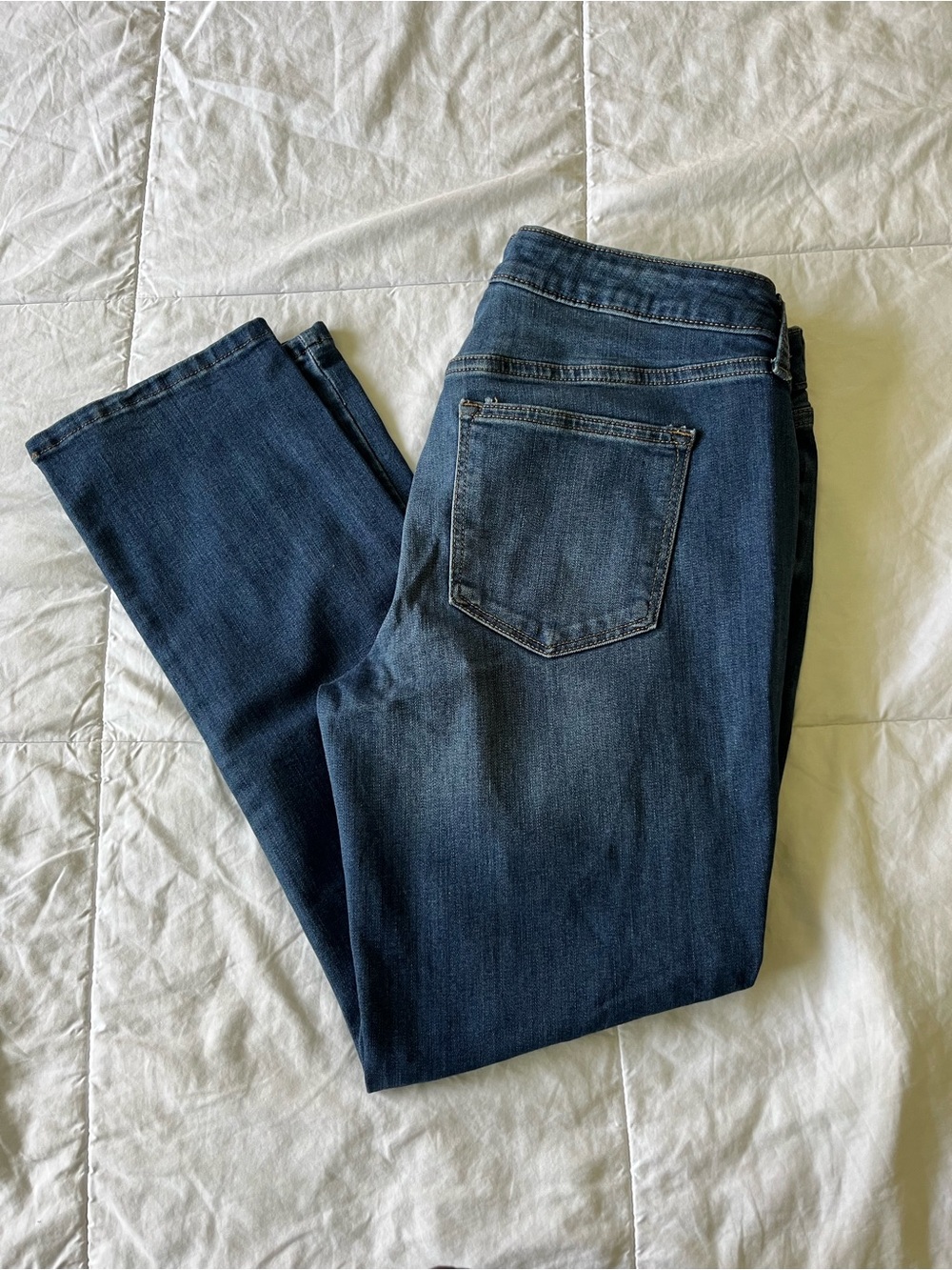 Sonoma Straight Leg Women’s Jeans in Dark Blue Wash